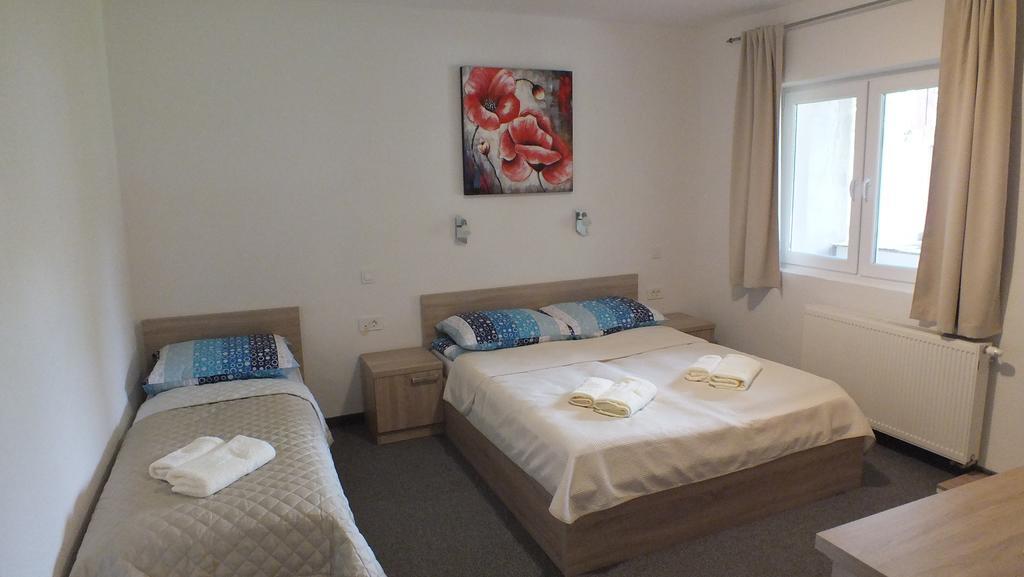 Guest house Ema Grabovac  Extérieur photo
