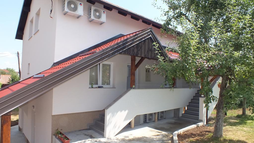 Guest house Ema Grabovac  Extérieur photo