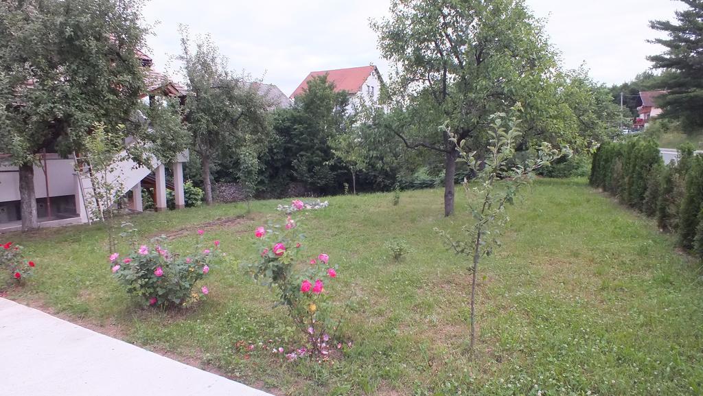 Guest house Ema Grabovac  Extérieur photo