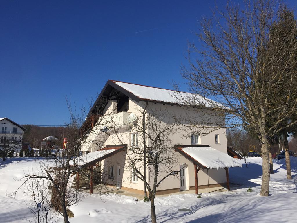 Guest house Ema Grabovac  Extérieur photo