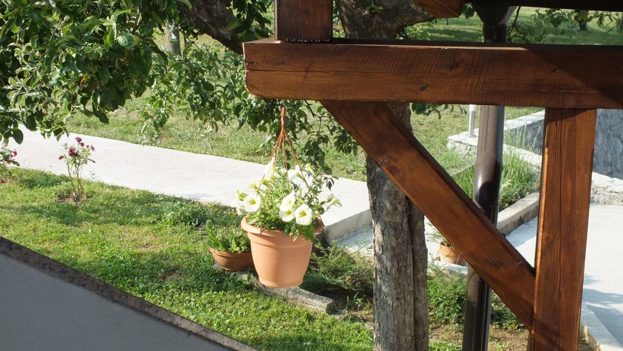 Guest house Ema Grabovac  Extérieur photo