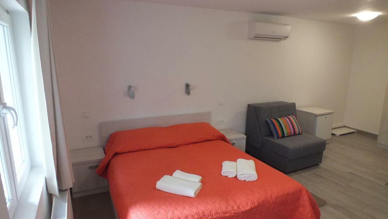 Guest house Ema Grabovac  Extérieur photo