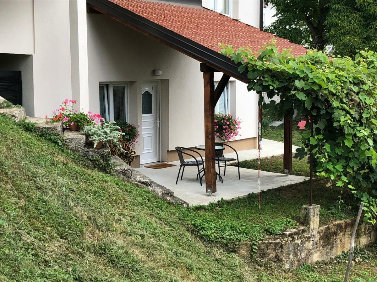 Guest house Ema Grabovac  Extérieur photo